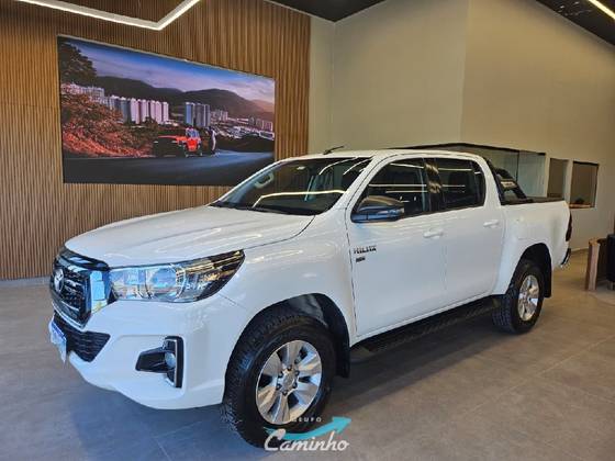 TOYOTA HILUX 2.7 SR 4X2 CD 16V FLEX 4P AUTOMÁTICO